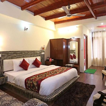Goroomgo Moon Nainital Near Naini Lake - Parking & Lift Facilities -Hygiene And Spacious Room - Best Seller Buitenkant foto