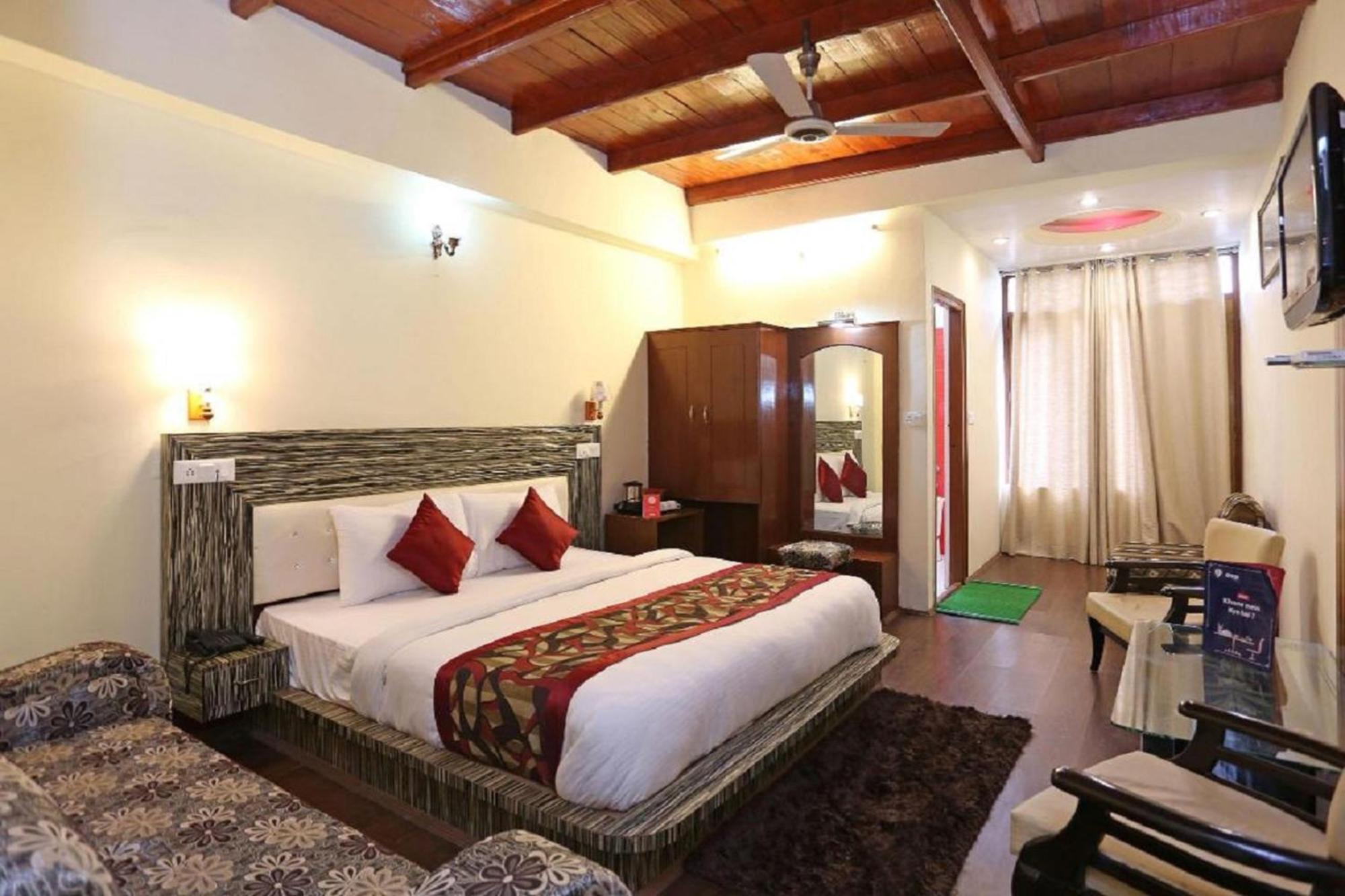 Goroomgo Moon Nainital Near Naini Lake - Parking & Lift Facilities -Hygiene And Spacious Room - Best Seller Buitenkant foto