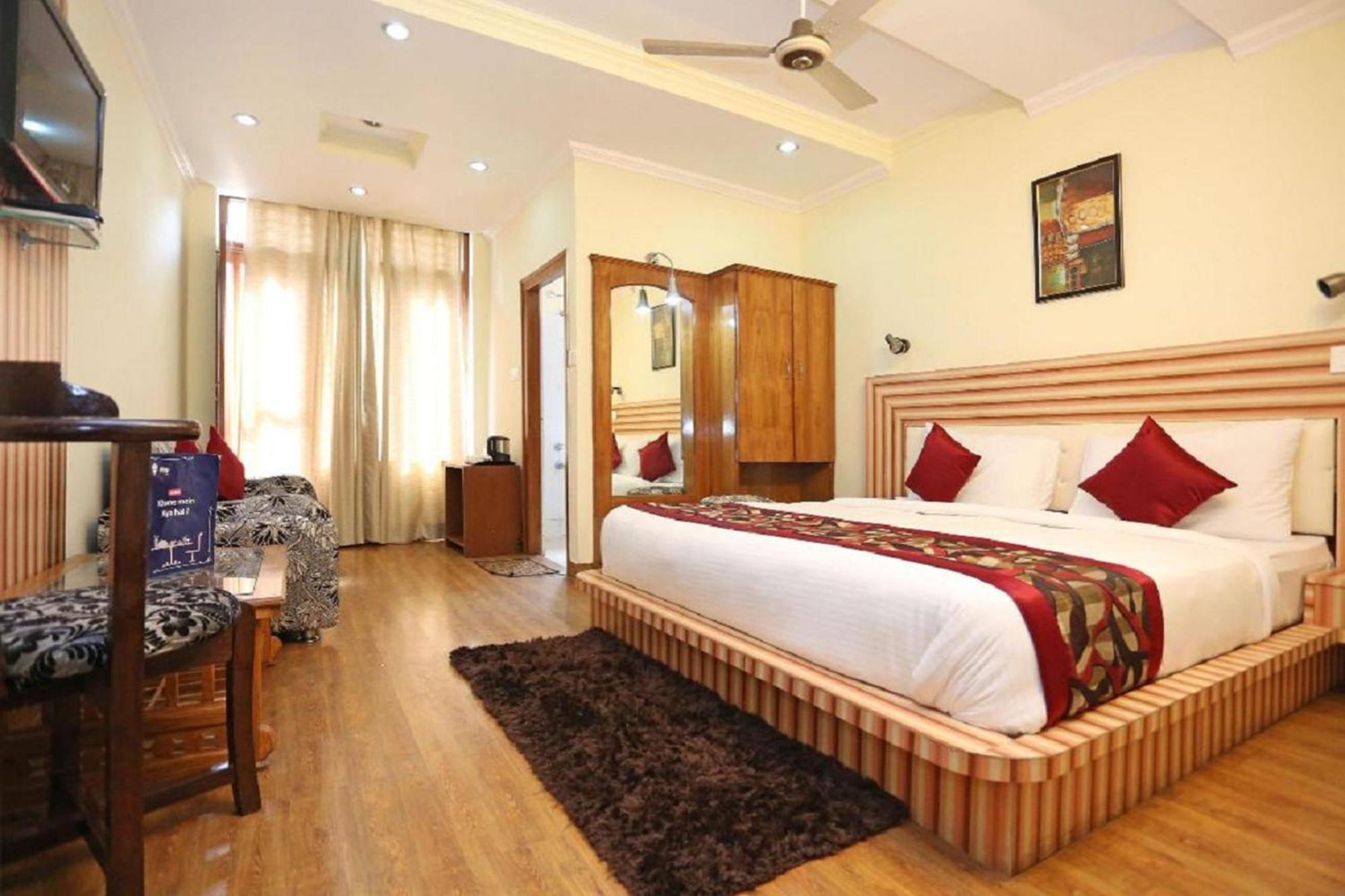 Goroomgo Moon Nainital Near Naini Lake - Parking & Lift Facilities -Hygiene And Spacious Room - Best Seller Buitenkant foto